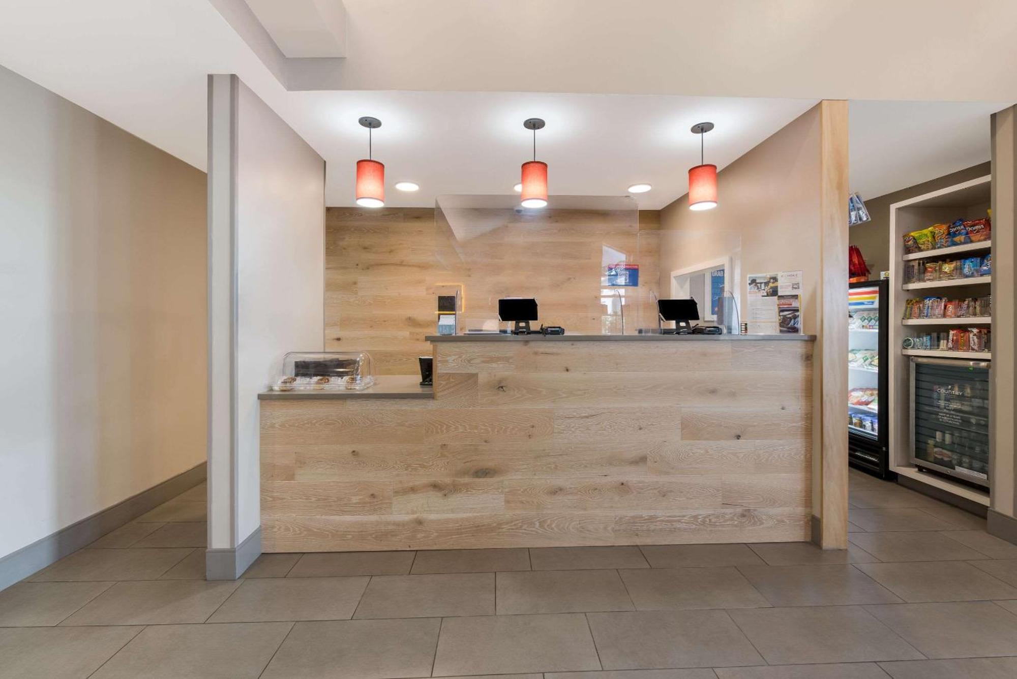 Country Inn & Suites By Radisson, Wichita East, Ks 외부 사진