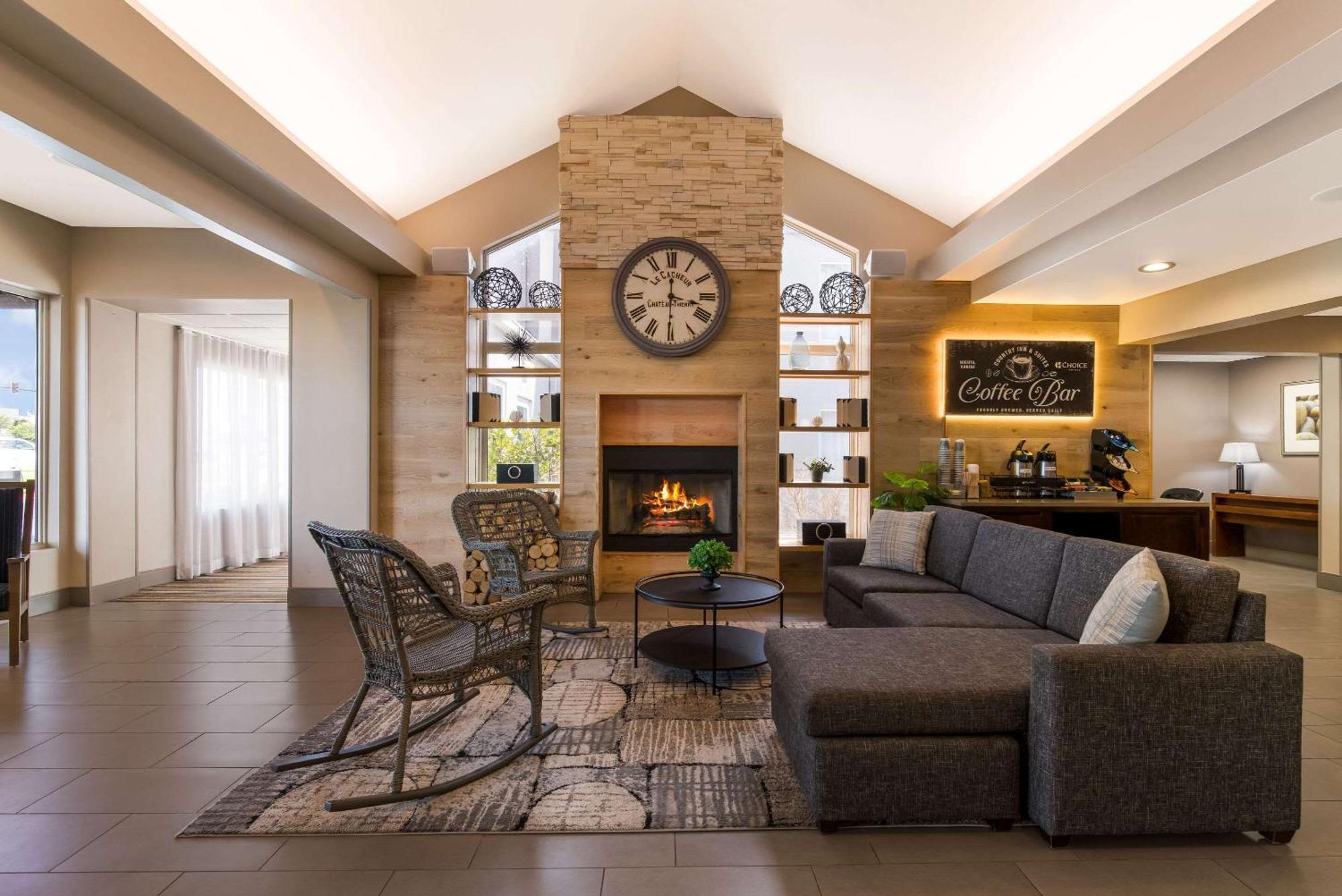 Country Inn & Suites By Radisson, Wichita East, Ks 외부 사진