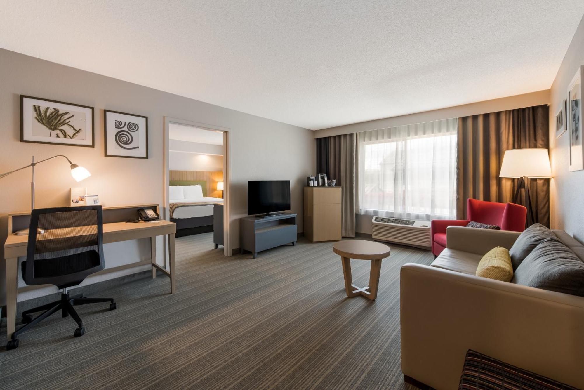 Country Inn & Suites By Radisson, Wichita East, Ks 외부 사진