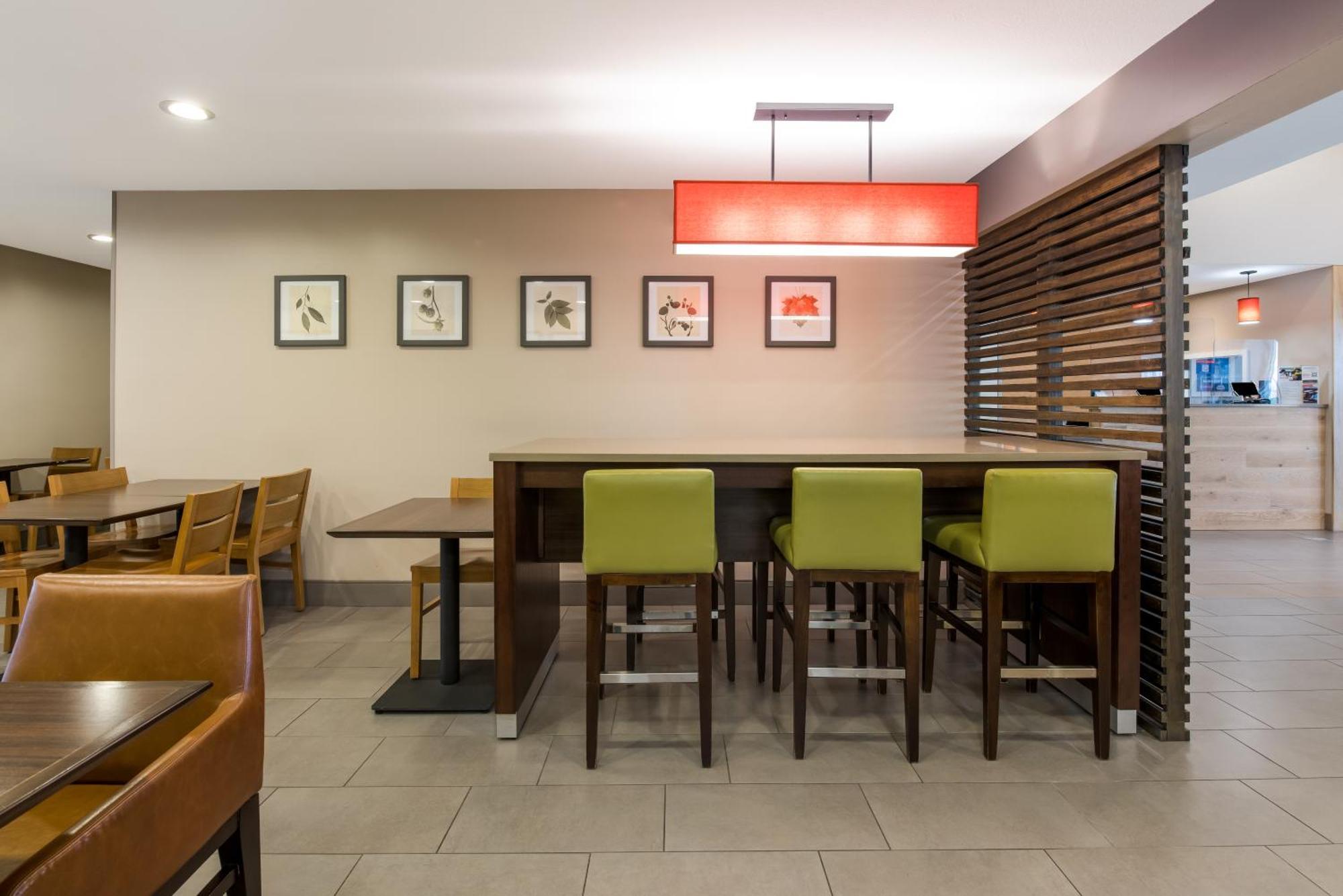 Country Inn & Suites By Radisson, Wichita East, Ks 외부 사진